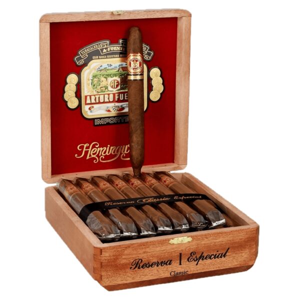 Arturo Fuente Hemingway Classic Natural (7.0" x 46)