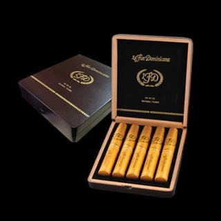 La Flor Dominicana ORO Tubo Chisel (6.0"x54) Box of 5