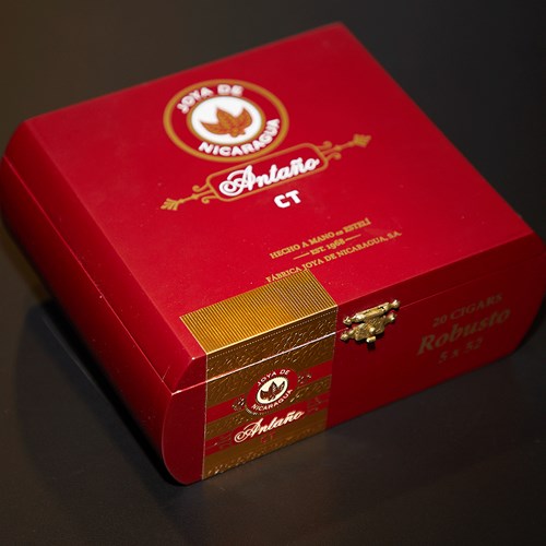 Joya de Nicaragua Antano Connecticut Belicoso (6.0"x54)